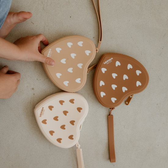 Pochette cœur en silicone - crème