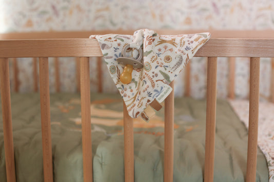 Doudou attache-tétine en gaze de coton - Safari Wonders