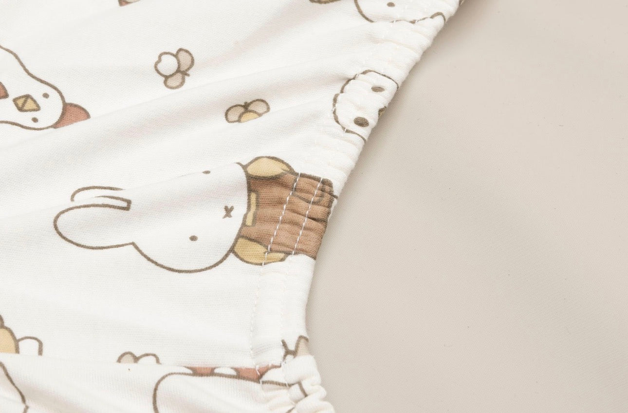 Housse Matelas à Langer - Miffy Family Farm