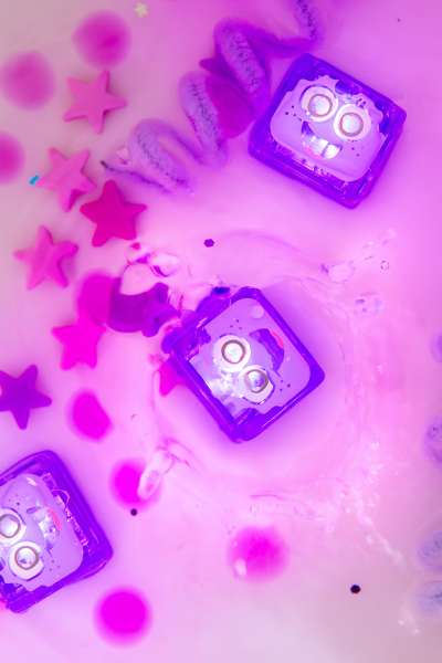 Cubes lumineux - violet
