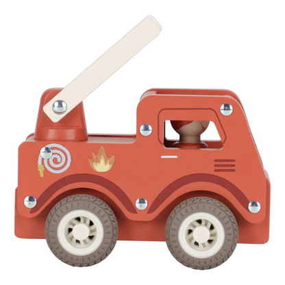 Camion de pompier en bois