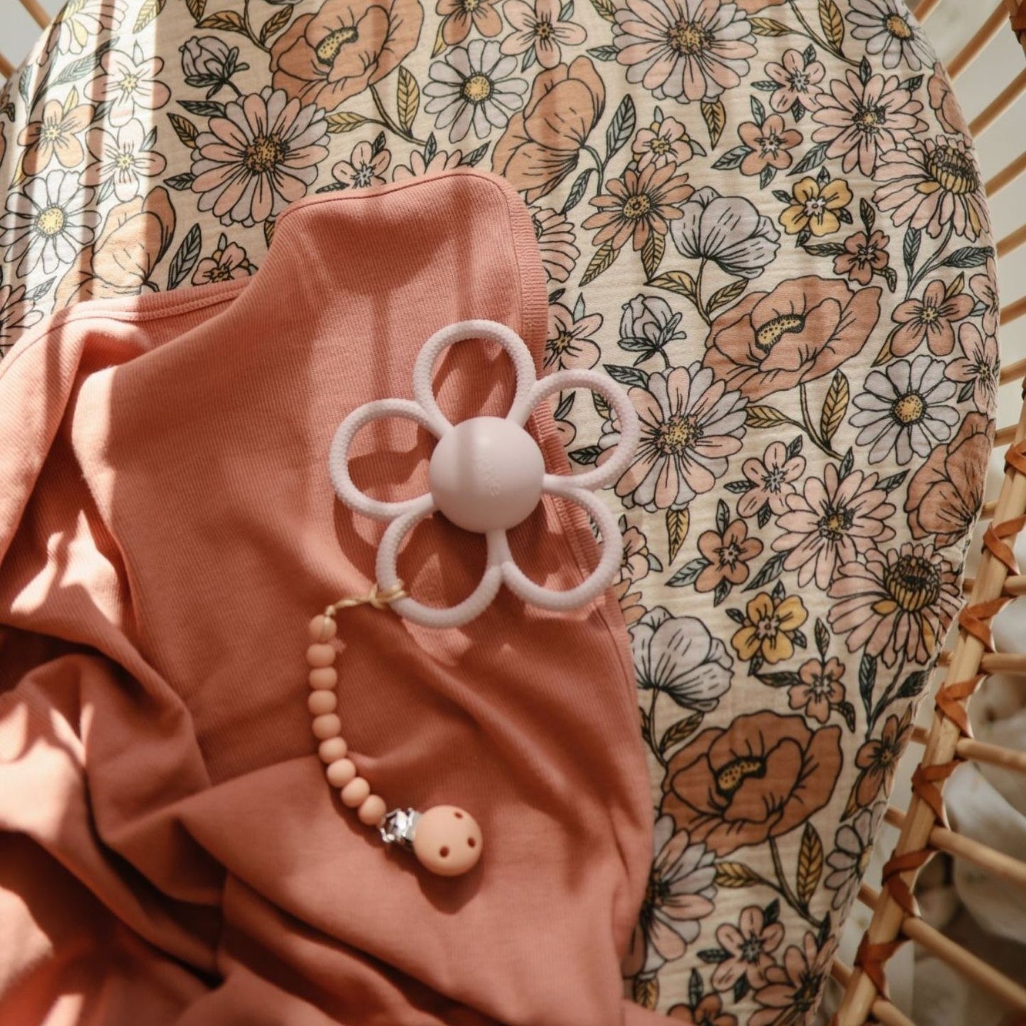 Attache sucette Hera Powder Pink