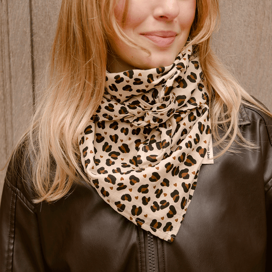 Grand Foulard - Léopard cœur