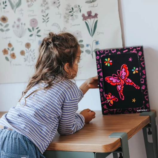 KIDYNEON - Kit pour décoration murale lumineuse contes