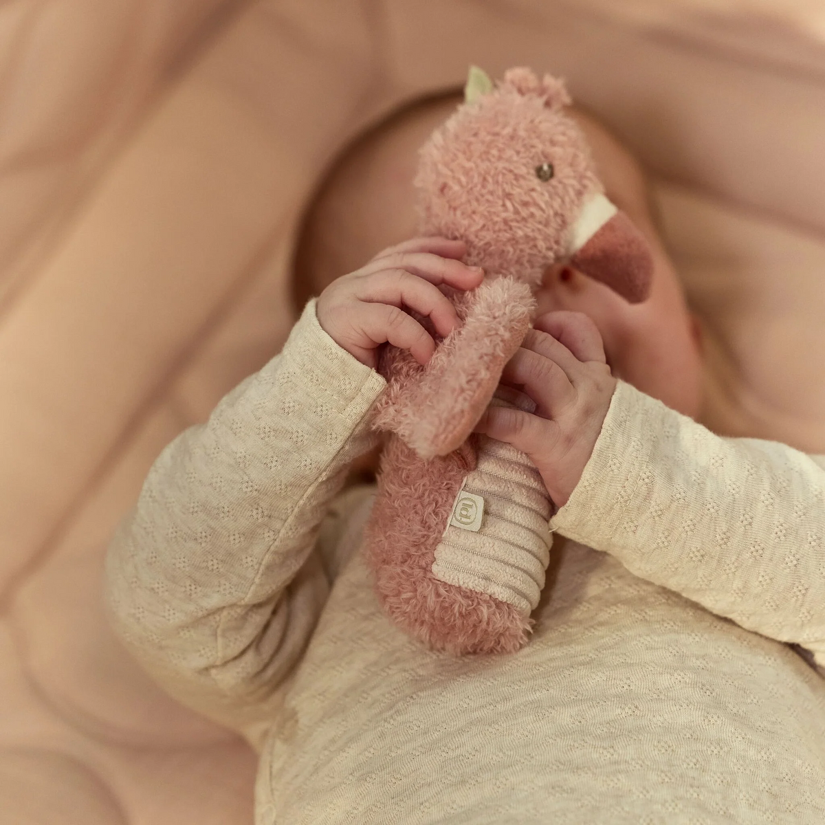 Hochet peluche Flamant rose - Safari Friends