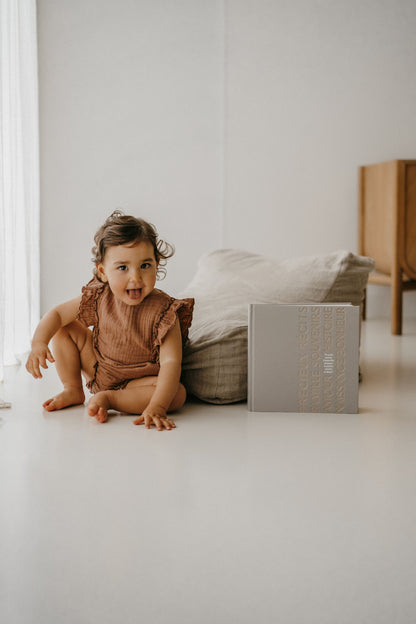 Livre de naissance gris Précieux Souvenirs
